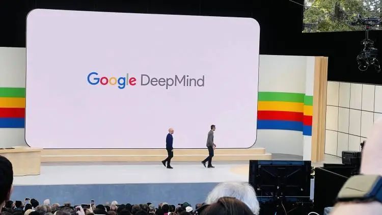 更强的AI和大一统的Gemini，现场围观Google I/O的绝地反击