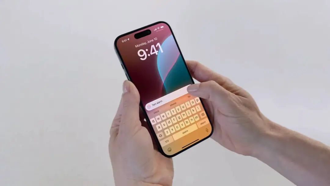 iOS 18正式融合GPT-4o，苹果重新定义“AI”，你的iPhone喜提史诗级更新！